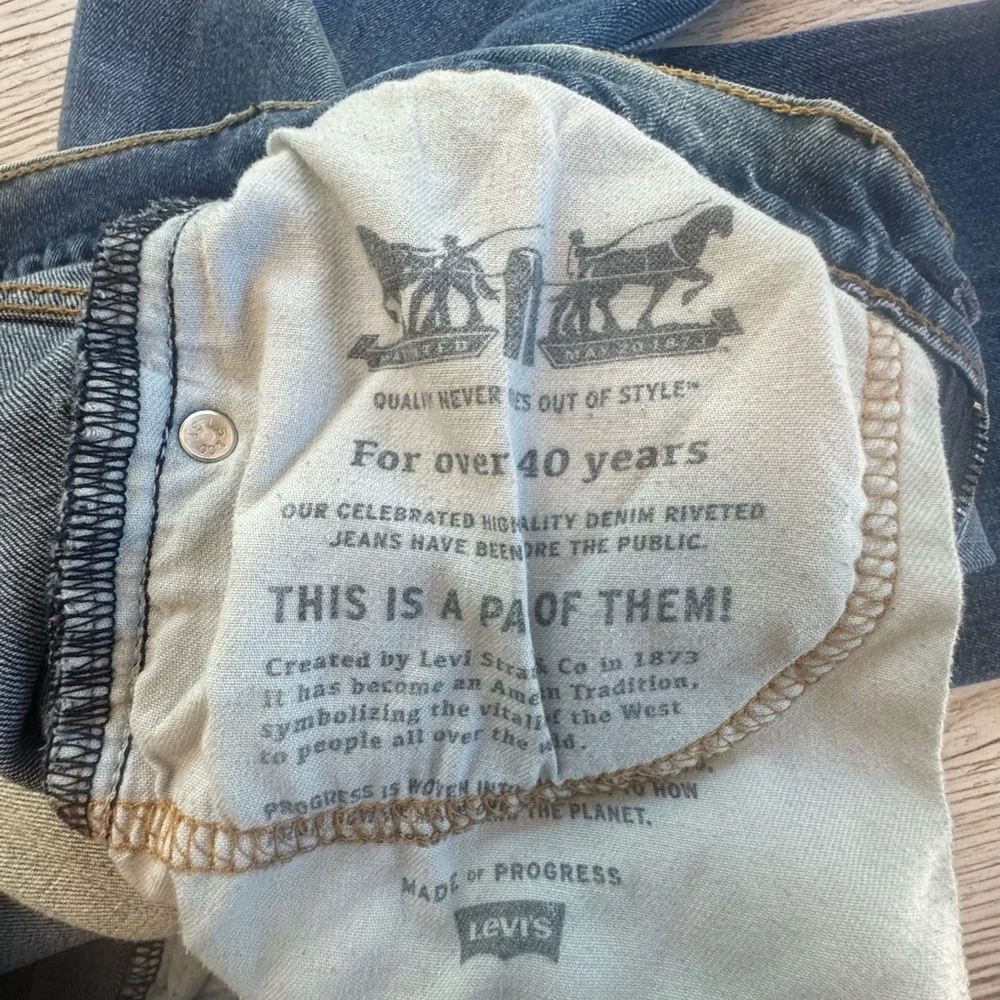 VTG Levi’s 30 x 30 Unisex